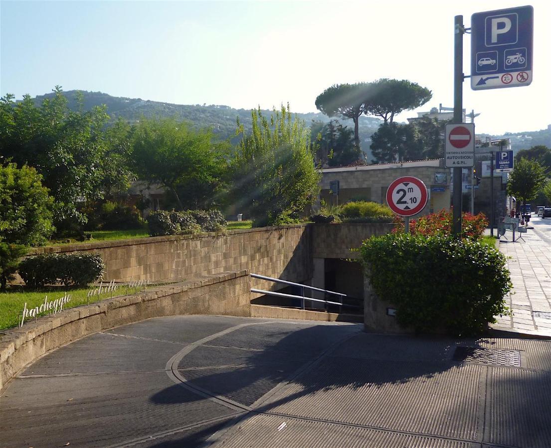Angelina Suite B&B Sorrento Buitenkant foto