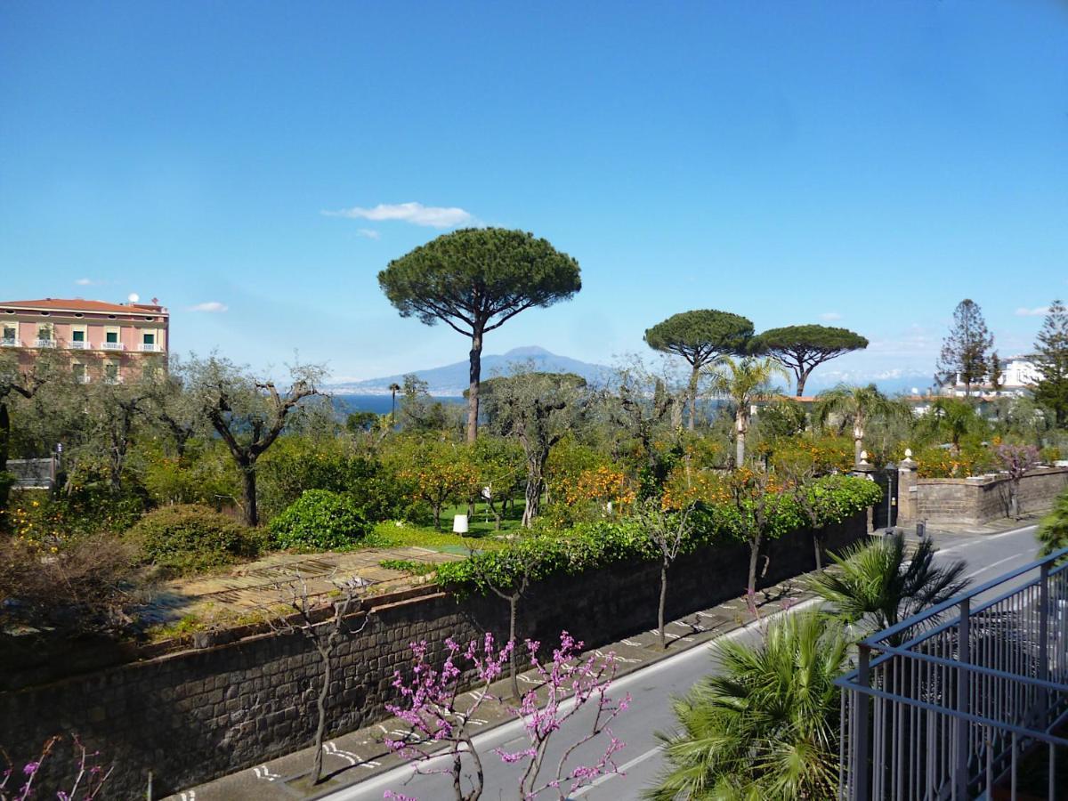 Angelina Suite B&B Sorrento Buitenkant foto