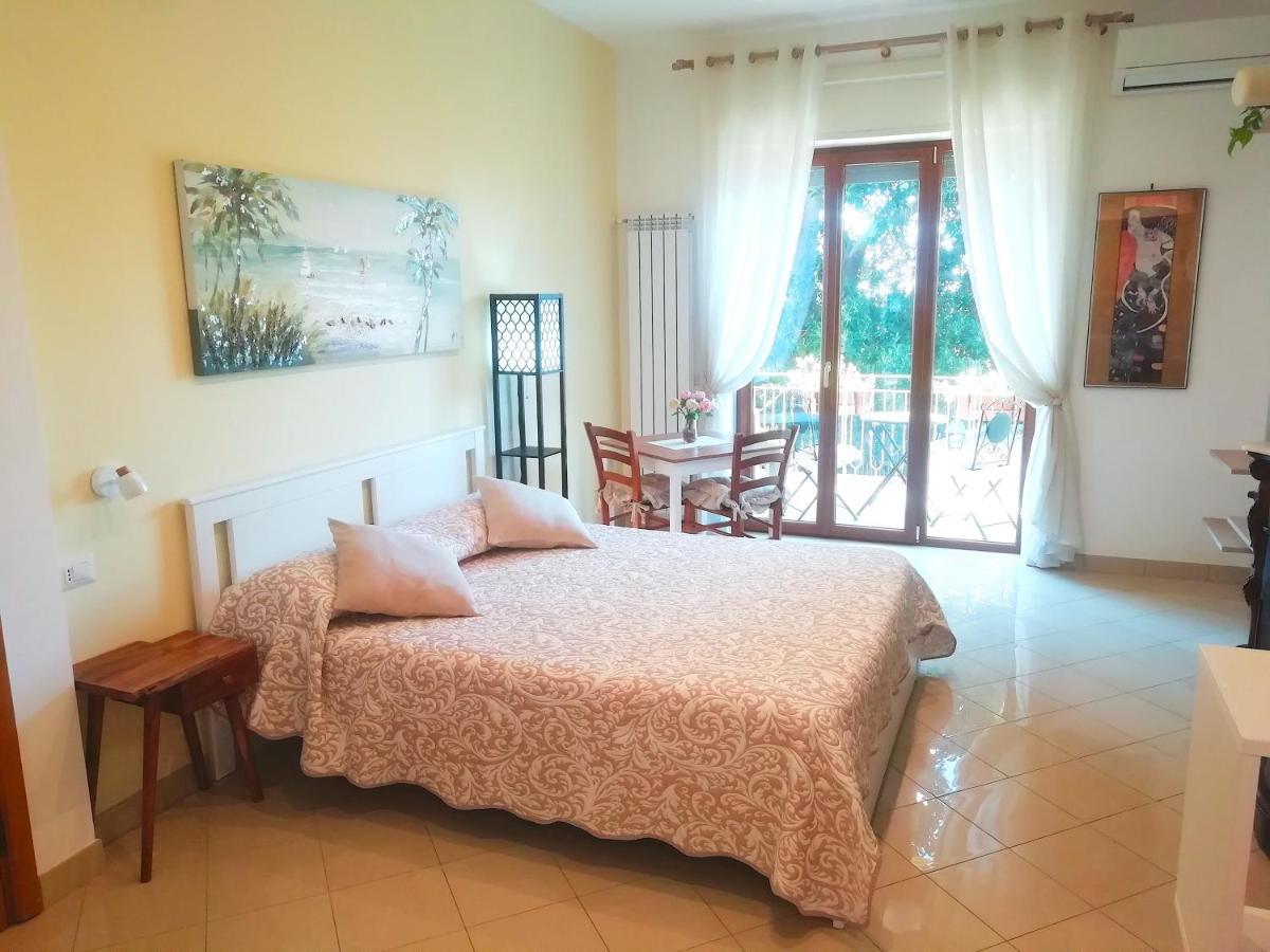 Angelina Suite B&B Sorrento Buitenkant foto